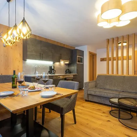Maxalpin Appartements Langenfeld Exterior photo