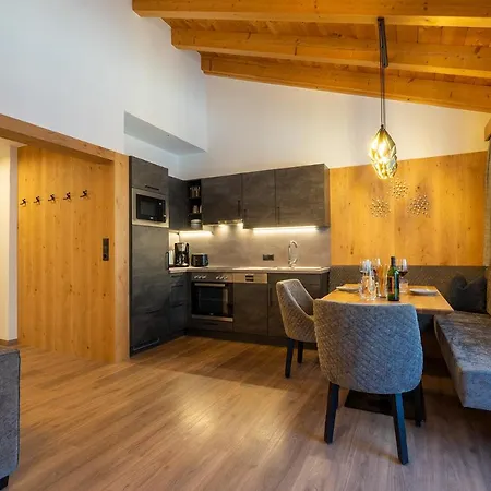 Maxalpin Appartements Langenfeld Exterior photo